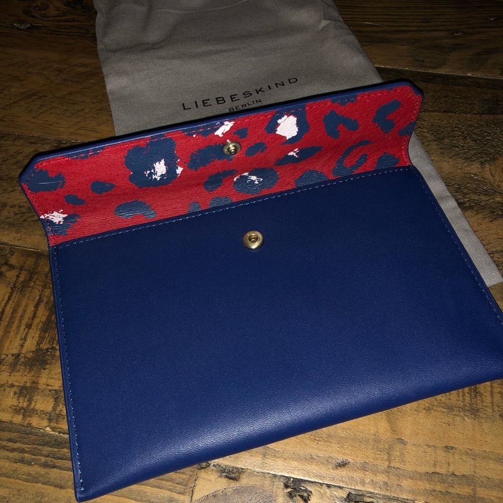 NWOT! Liebeskind navy blue clutch